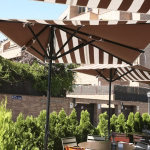 Ibiza D parasols aligned